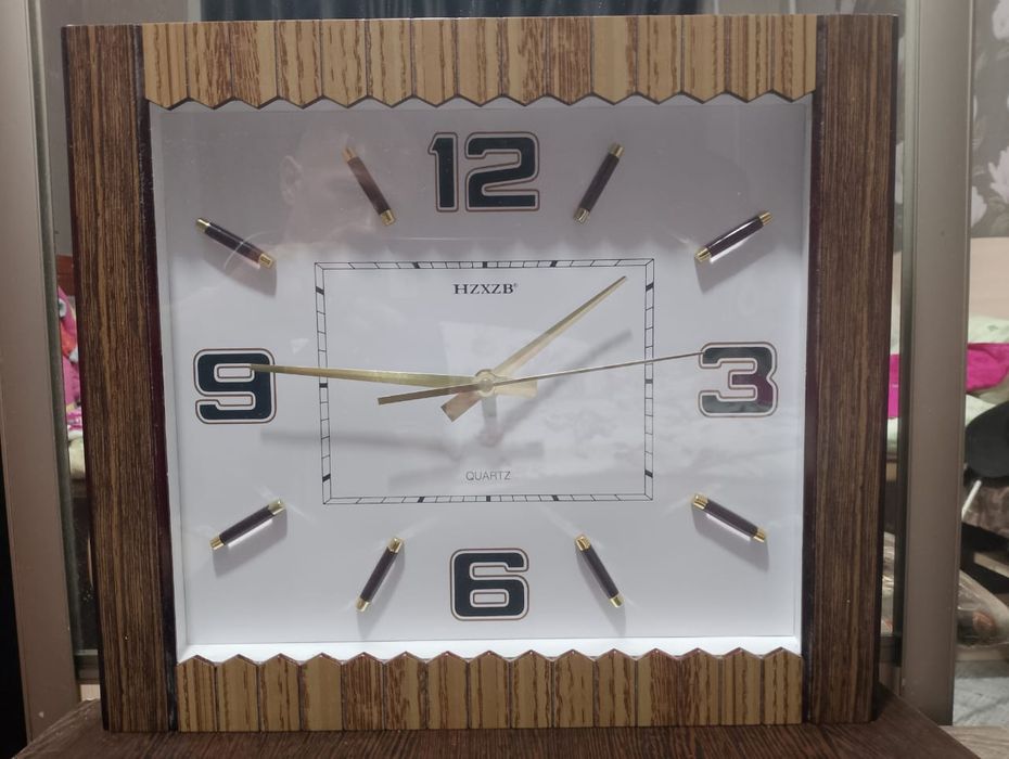 Часы настенные HZXZB