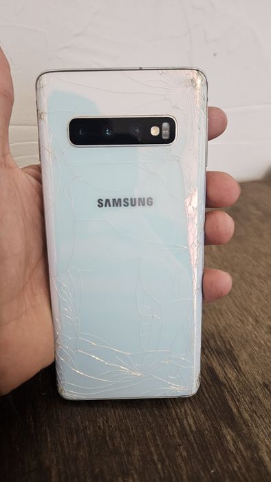 Samsung GALAXY S10