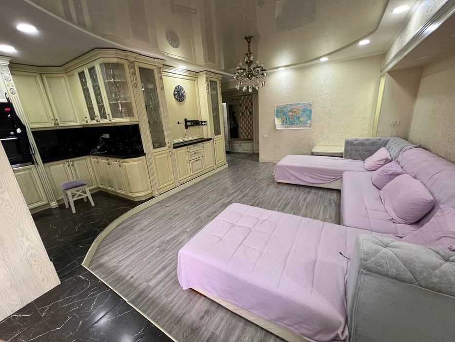 Продаётся 4/2/4 Ц-6 Жентельмен паб