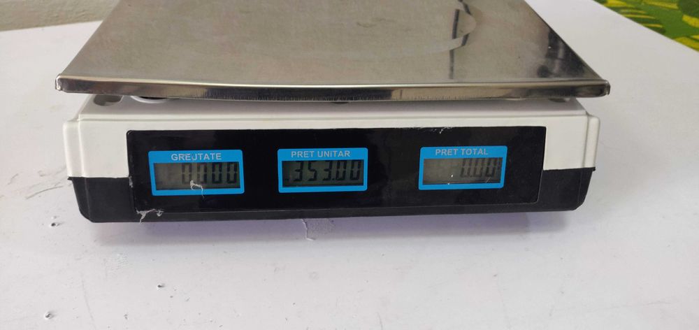 Cantar Electronic JRH, 40 kg, Cu Afisaj LCD - defect