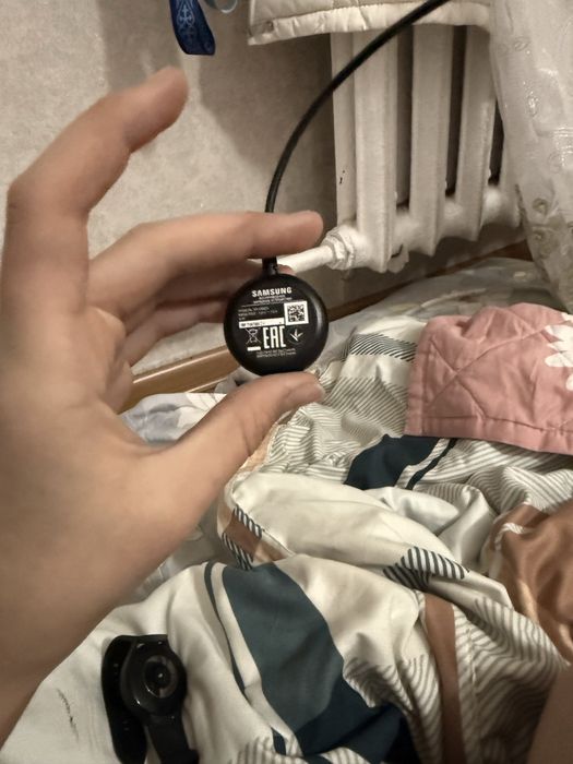 Смарт-часы Samsung Galaxy Watch 4 Classic