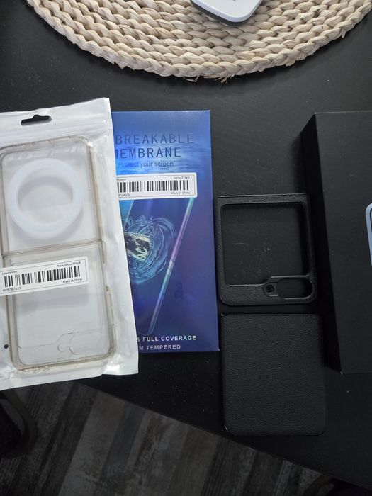 Samsung flip6 12/512gb с Гаранция