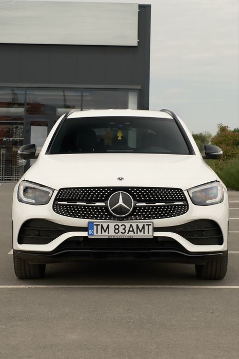 Mercedes-Benz GLC 300 4MATIC | 2020 | 258 CP |