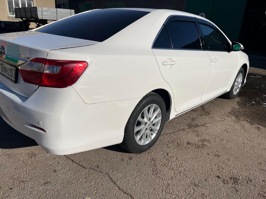 Tayota camry 50, 2014