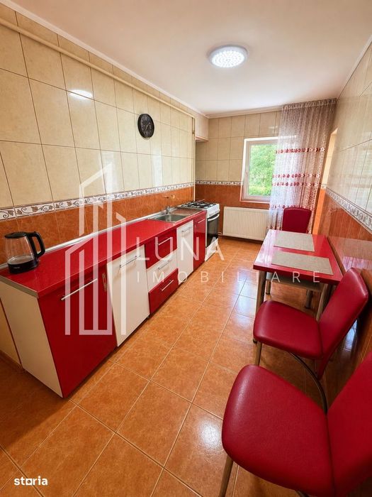 Apartament 3 camere + cameră amenajată la subsol | 2 băi | Tractorul