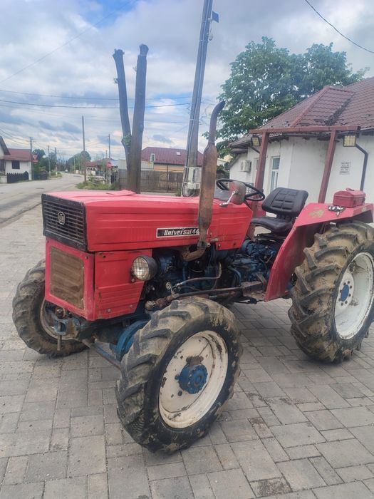 Vand tractor u 445 dt carte de identitate