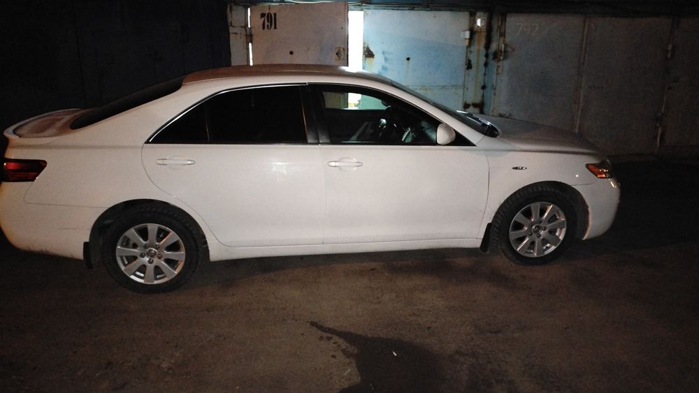 Продам тайота 40