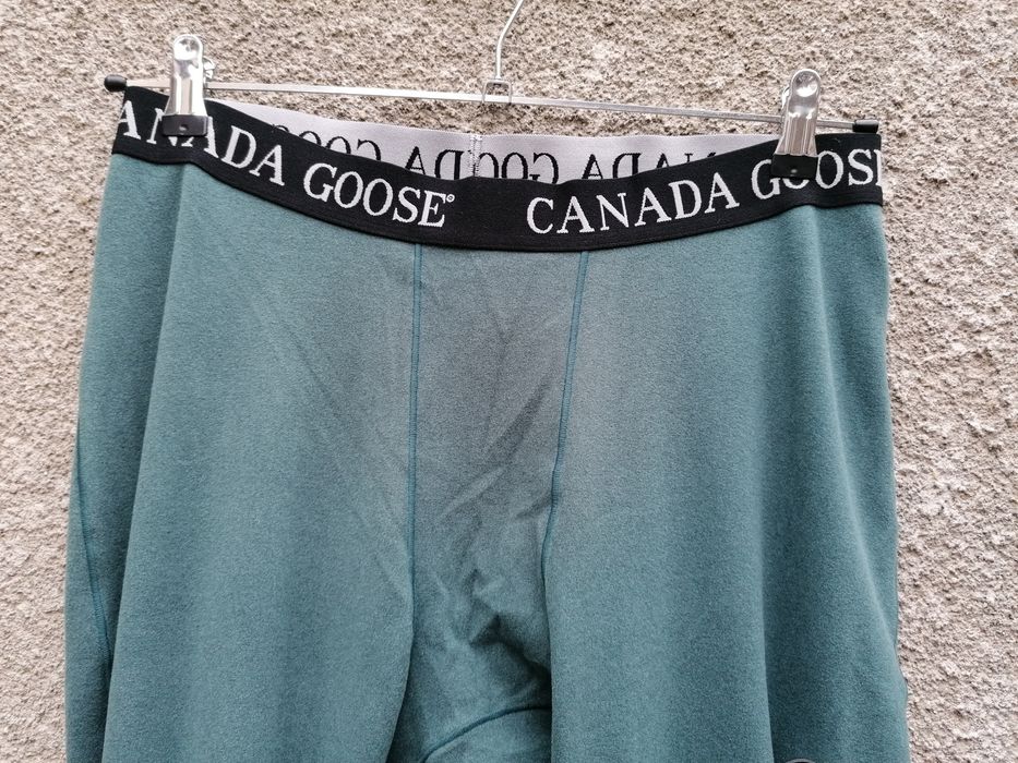 Продавам ново мъжко долнище / клин топло термобельо Canada Goose