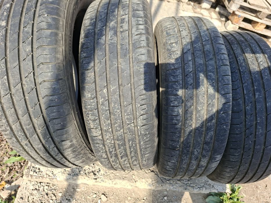 Продам шины 225/60/18 сайлун