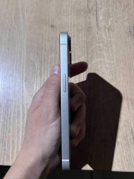 Iphone 13  256гб