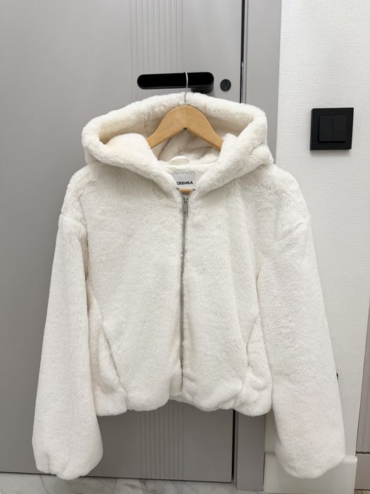 Bershka куртка размер S