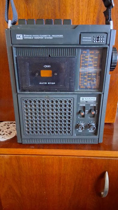 Radiocasetofon portabil Sanyo