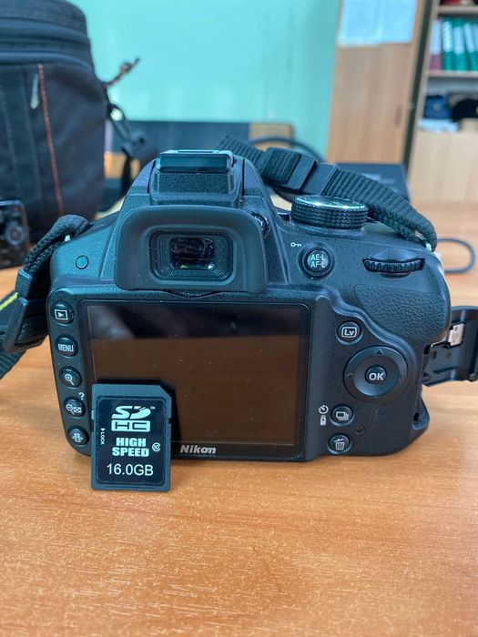Продаю фотоаппарат Nikon 3200.