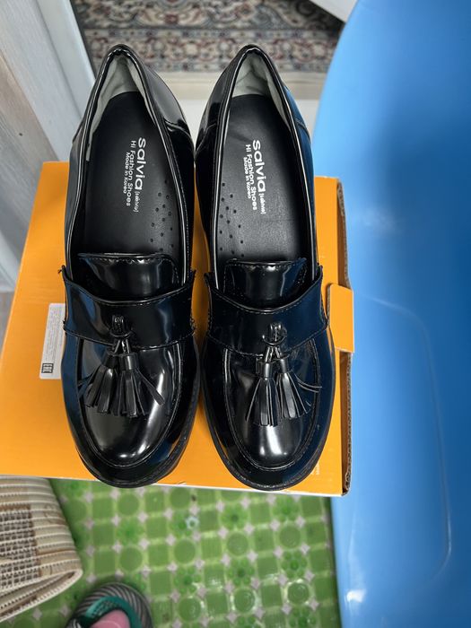 Обувь лакированная