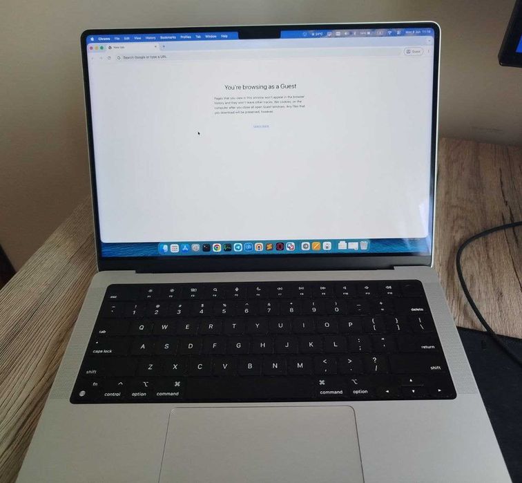 Macbook Pro M2 Max 14" 32GB RAM 1Tb SSD