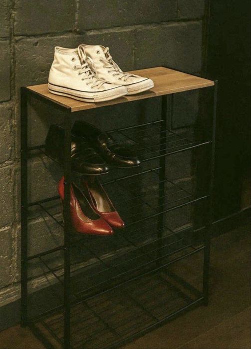 метална етажерка за обувки