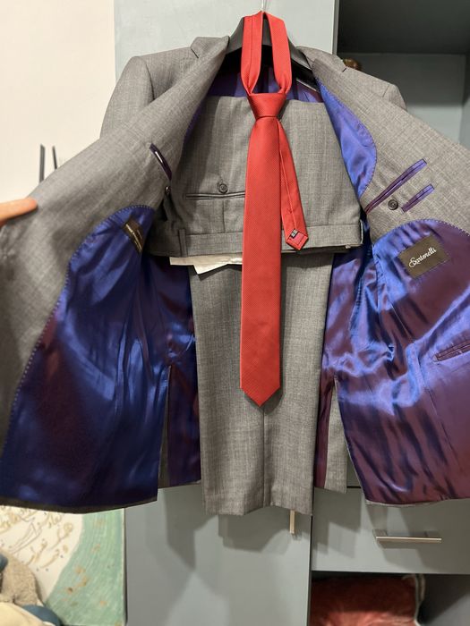 Costum Sartorelli mărimea 52 purtat o singura data