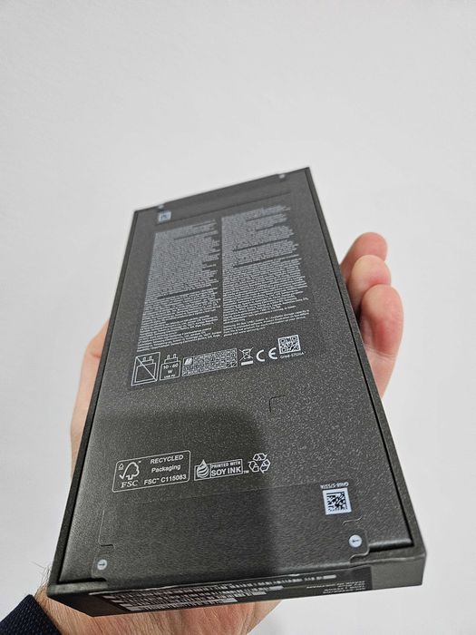 Samsung Galaxy S26 ultra, 256 gb, nou la cutie, 2 ani Garantie.