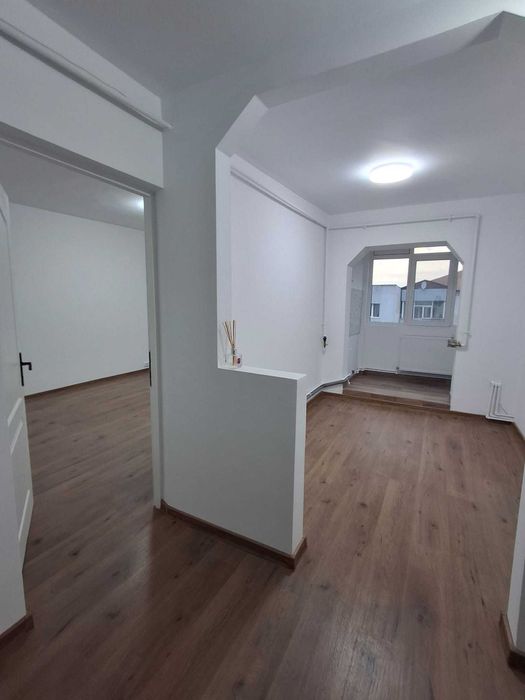 Apartament decomandat 2 camere