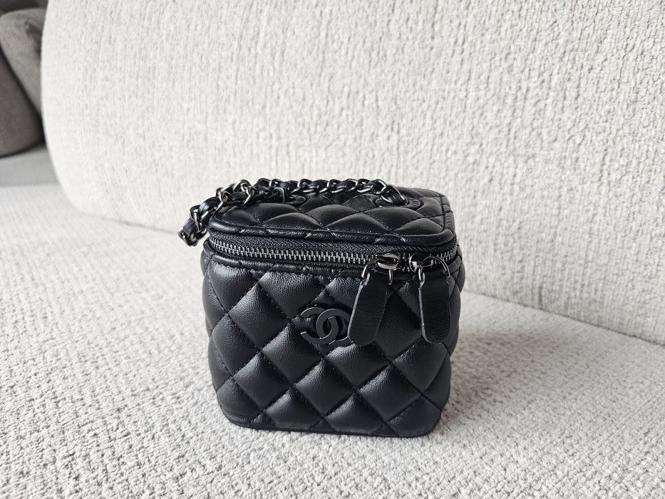 Дамска чанта CHANEL
