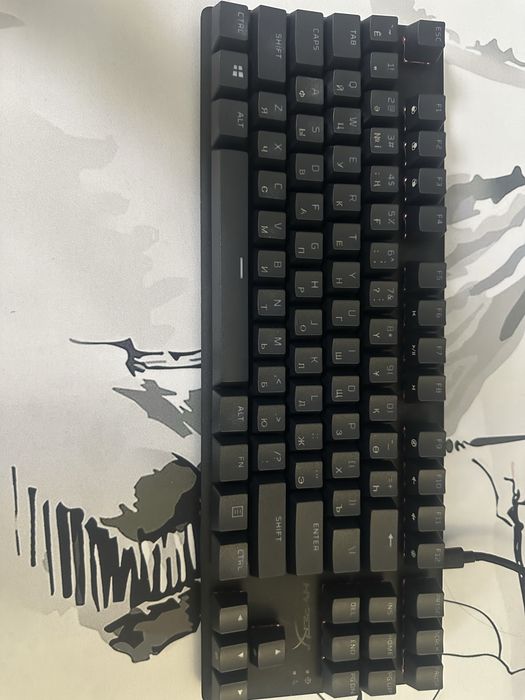 продаю клавиатуру Hyper x Origins