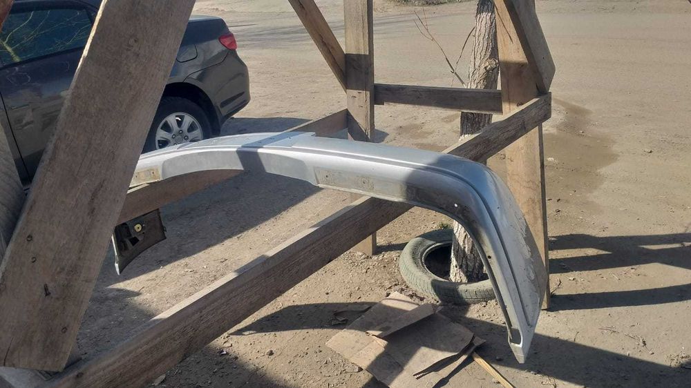 Бампер 210 передний