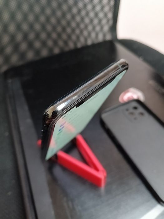 Iphone 11 Pro 64 Gb baterie 72%