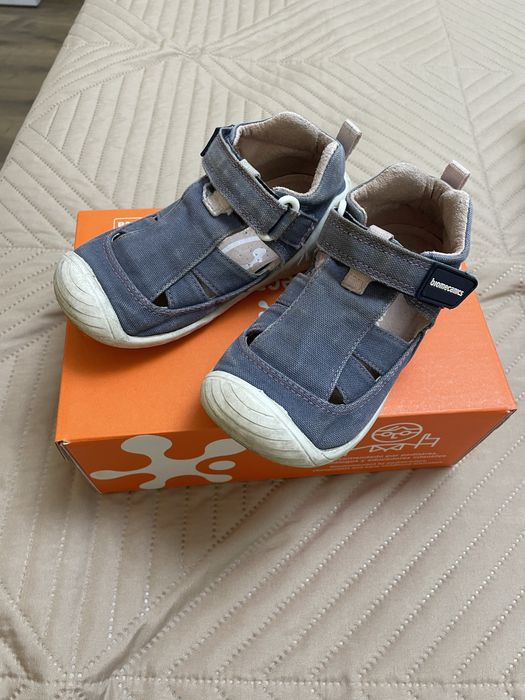 Biomecanics сандали 24 номер