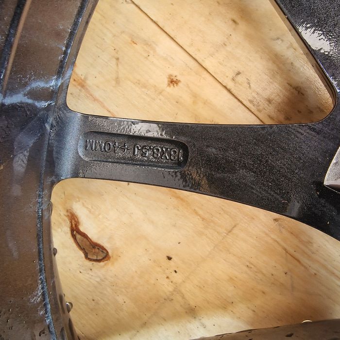 Tesla 18" MODEL 3 джанта