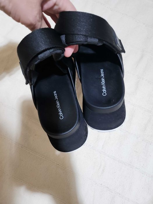 Vand saboti Calvin Klein jeans din piele intoarsa