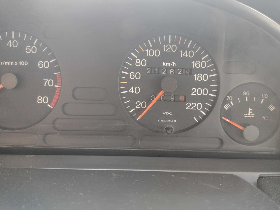 Пежо 405 1.6бензин