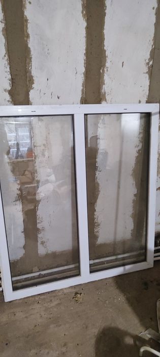 Окно пластиковое