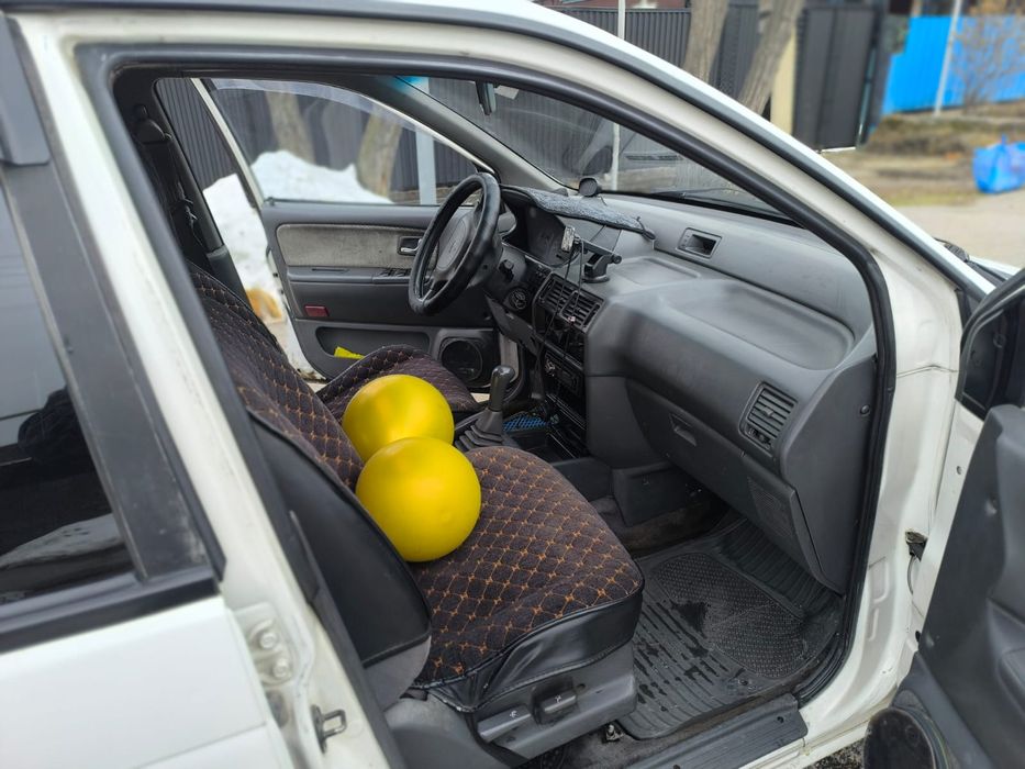 Митсубиси спес вагон