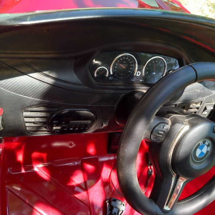 Акумулаторна кола БМВ Х6М - използван (като нов )