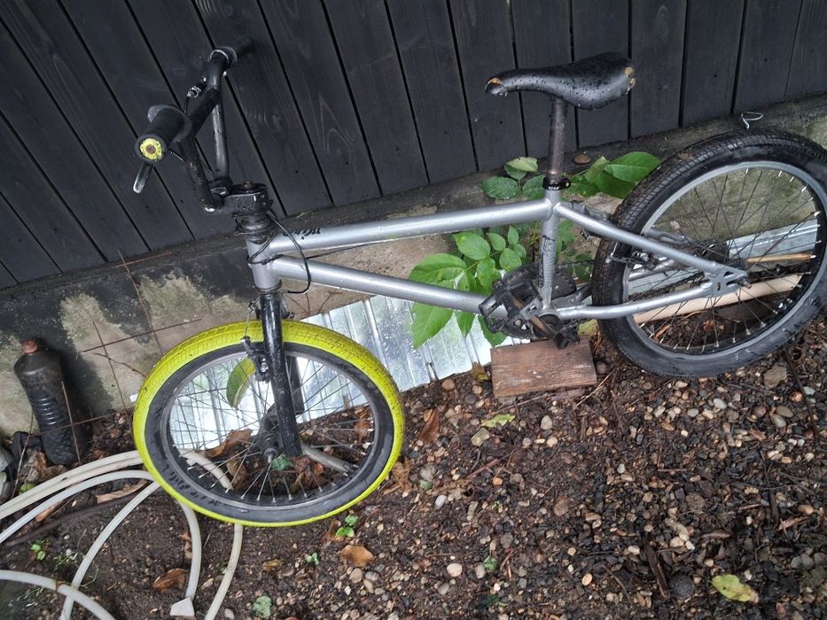 Bicicleta bmx btwin