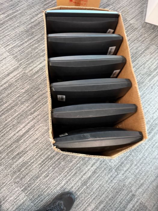 Продавам монитори HP ProDisplay P223 и HP P224 21.5-inch