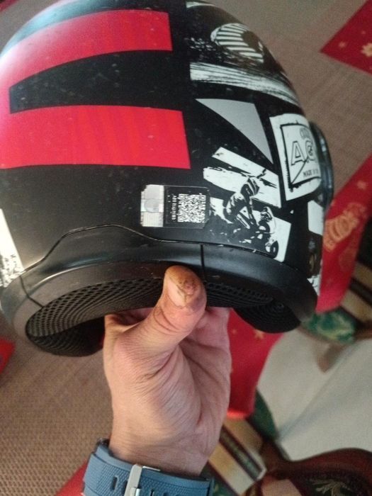 AGV Irides Valenza ECE 22.06 – Оригинална каска, Made in Italy, 2024