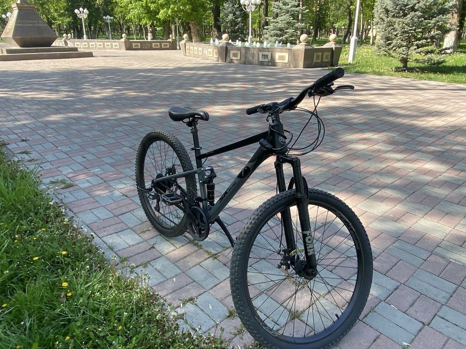 Продам двухподвес хорошего состояние