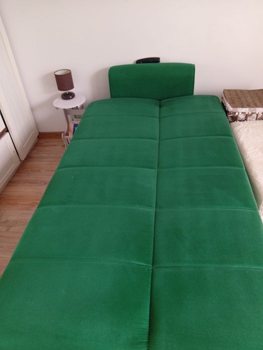 Vând canapea extensibila