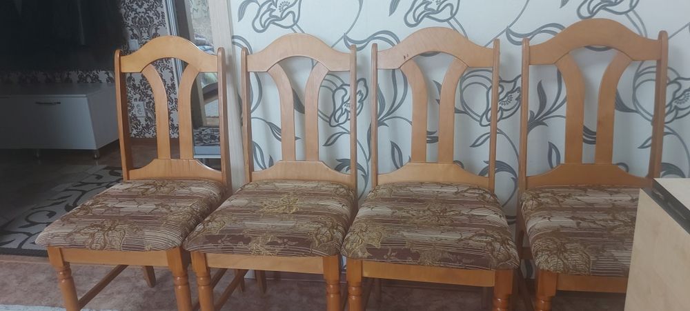 Продам стулья мягкие