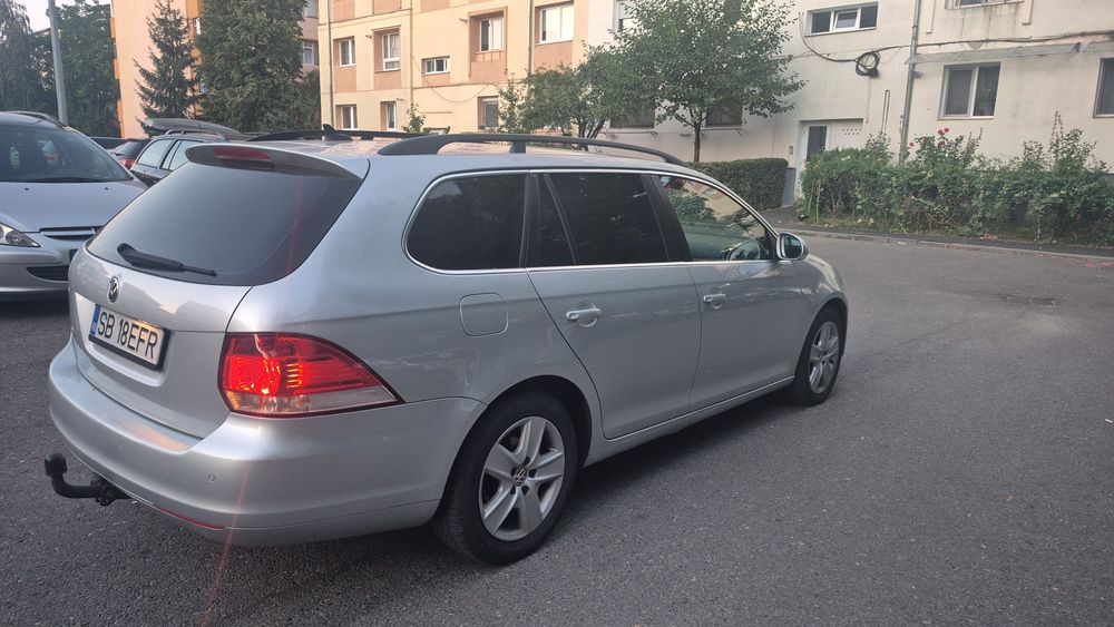 VOLKSWAGEN Golf 2010 — imagine 3