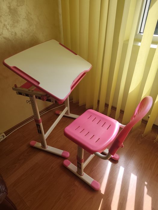 Set birou plus scaun pentru fetițe