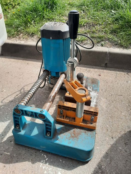 Pantograf Portabil Yilmaz FR 222 (sau similar) - Ideal pentru PVC și Aluminiu