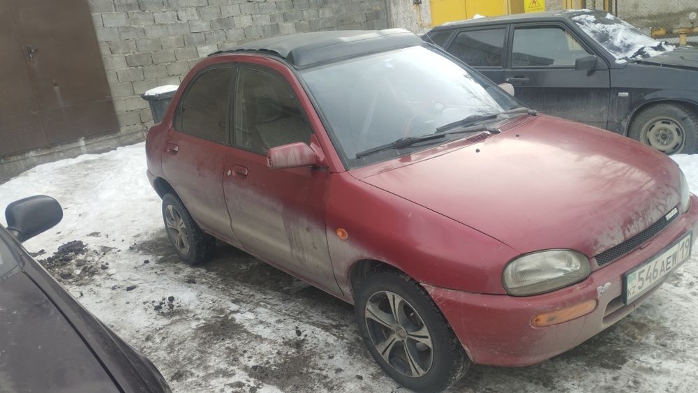 Авто машина мазда