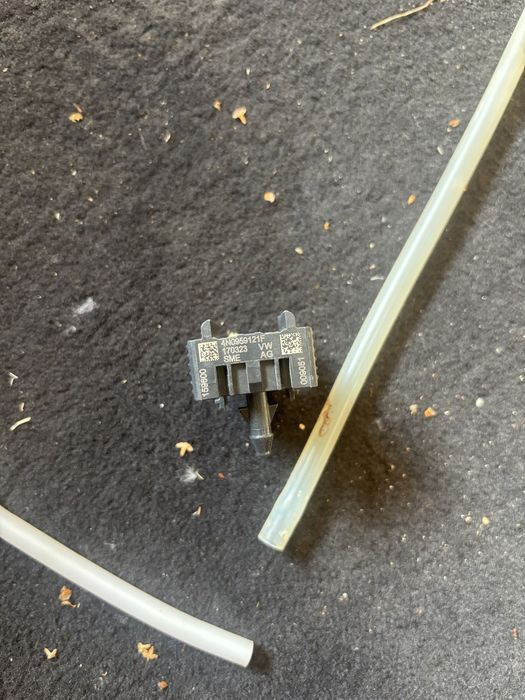 4N0959121F furtun pedestrian impact pietoni gama vag porsche audi vw