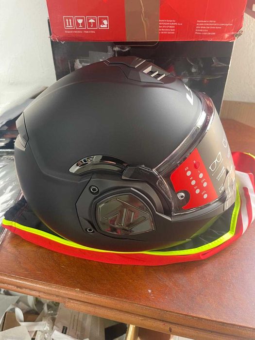 Cască de motocicletă LS2 FF906 Advant SOLID MATT BLACK cu mandibulă, marimea S