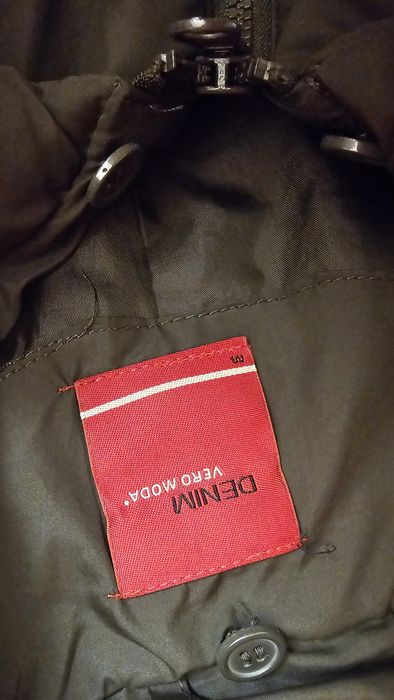 Vând geci damă ,mărimea 40-42