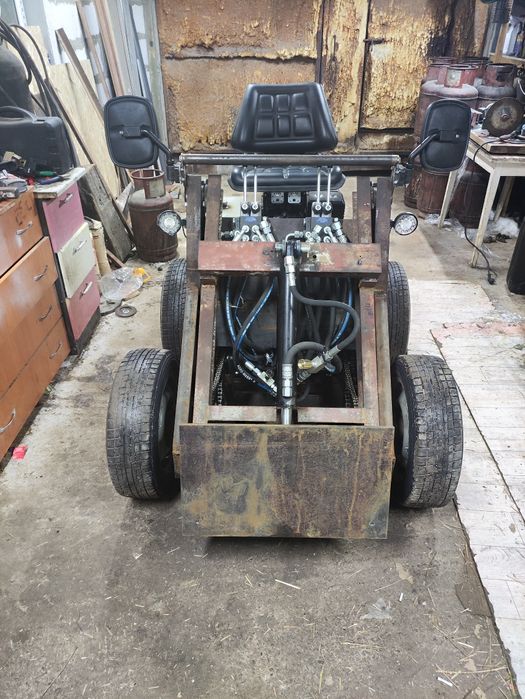 Продам мини погрузчик