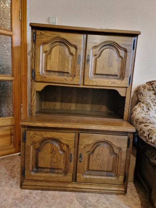 Стенка/горка из румынского дуба