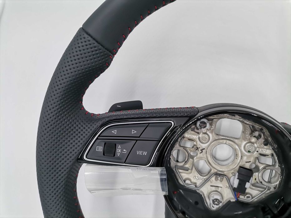 Нов ОE Спортен Волан Audi A1 A3 S3 Черна Кожа Червен Шев 82A419091F